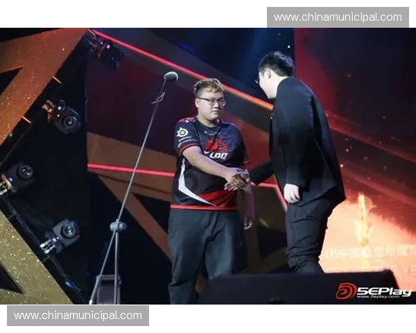 聚焦青春热血与团队竞技精神共探CSGO电竞营成长之路